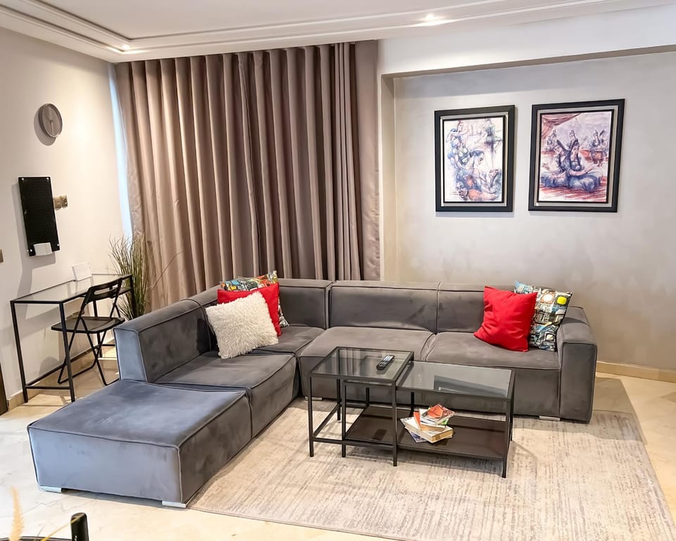 Living room, Seating area