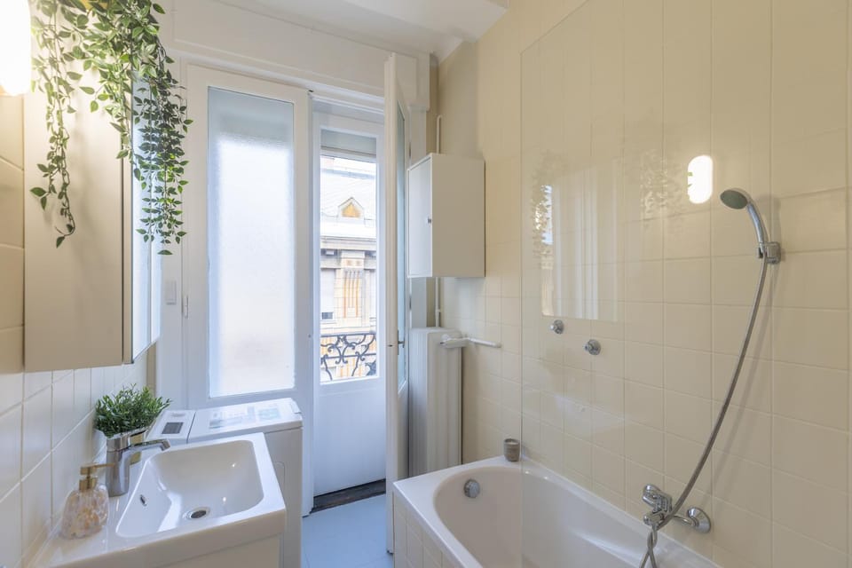Shower, Bathroom, Bath