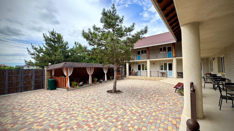 Rose of Wind Sanjeika Bed and Breakfast in Odessa Oblast