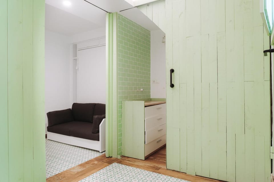 Photo of the whole room