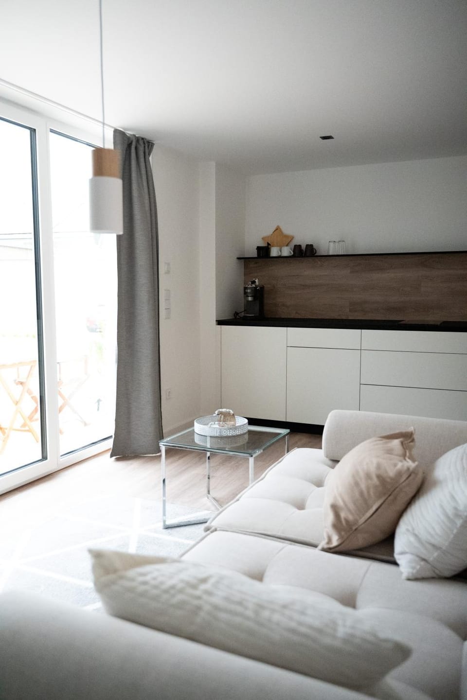 Living room, Photo of the whole room, Seating area