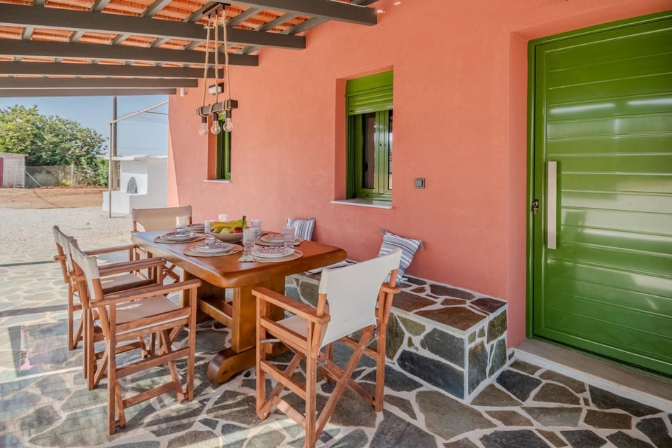 Lagouvardos Country House House in Messenia