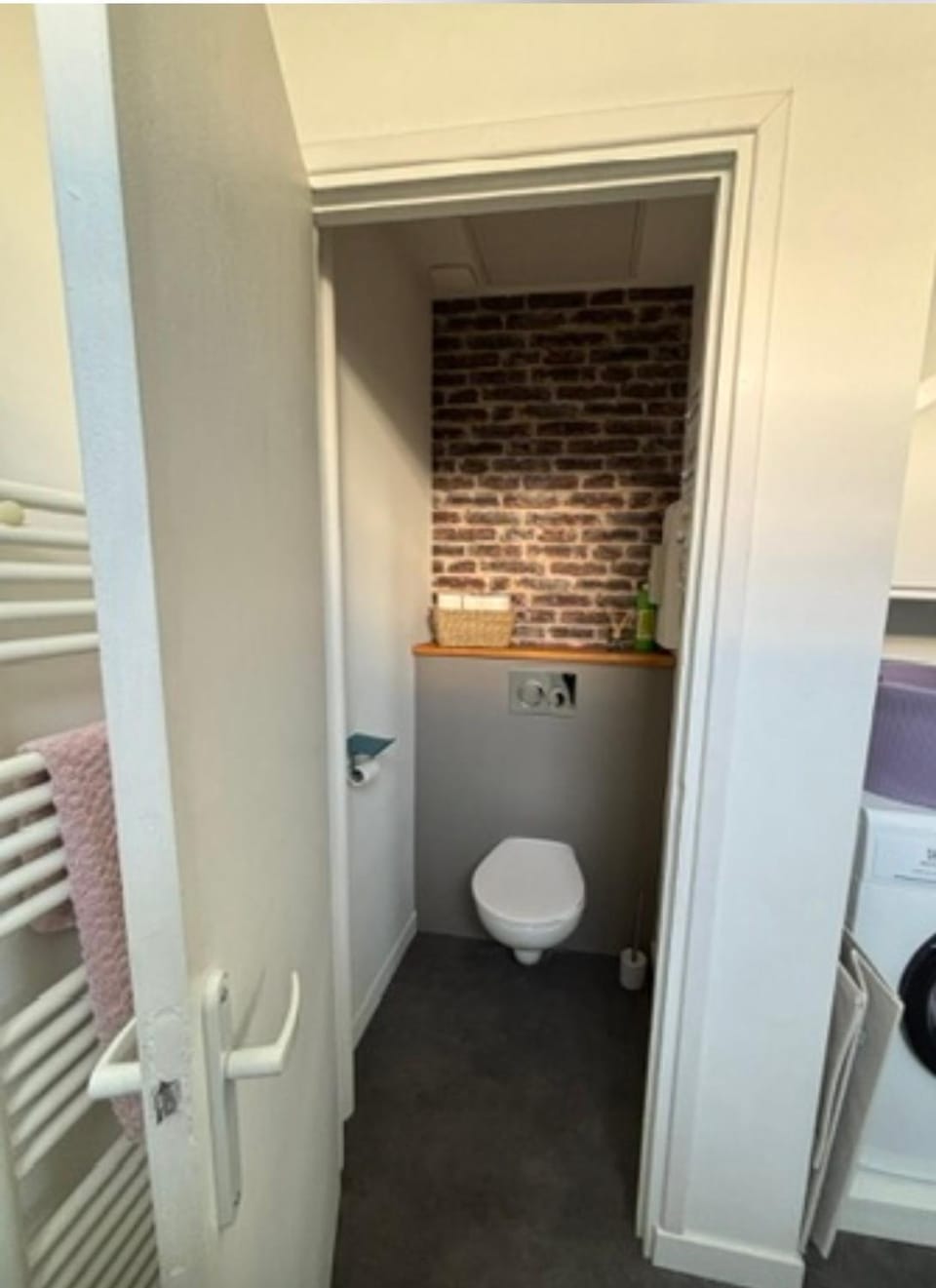 Toilet