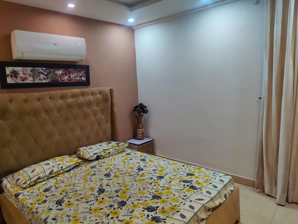 Two bed furnished apartment Apartment in Lahore