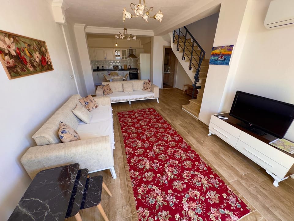 duplex 2 bedroom apartment with garden House in Turkey
