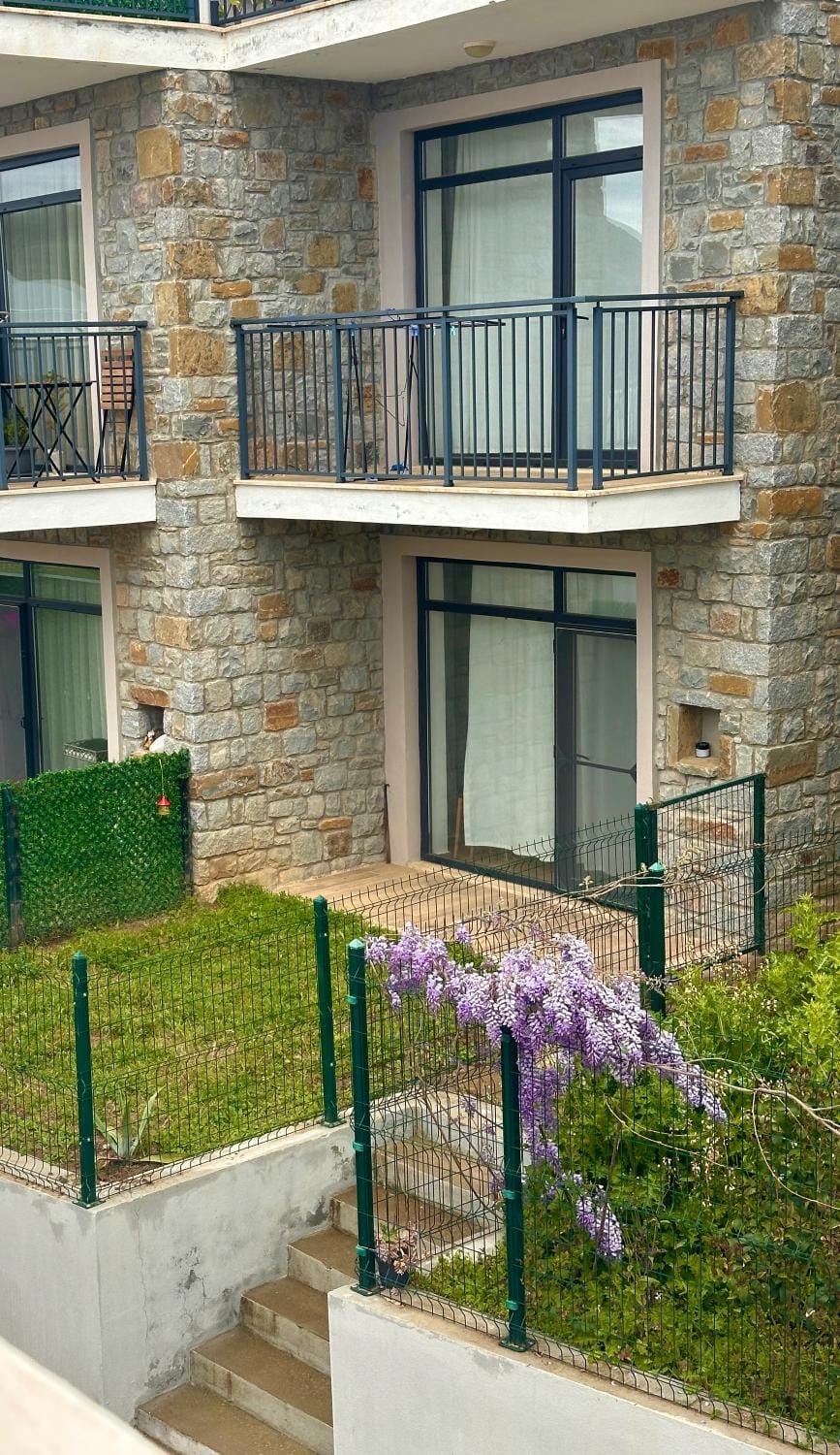 duplex 2 bedroom apartment with garden House in Turkey