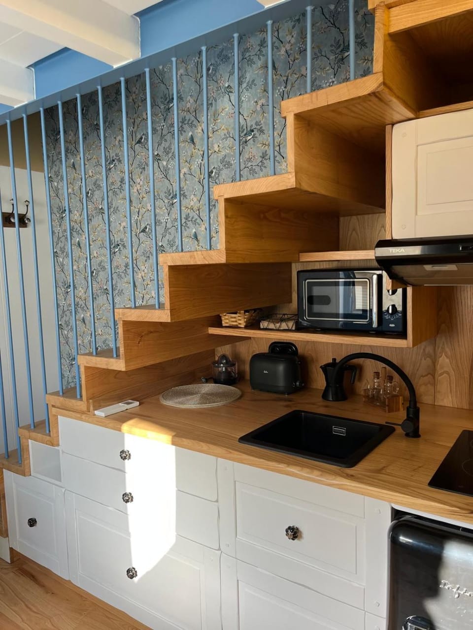 Kitchen or kitchenette, toaster