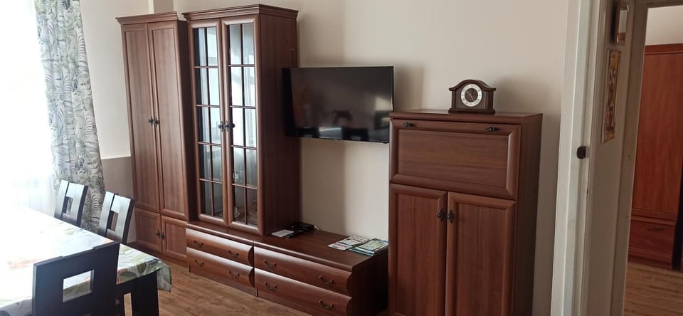 TV and multimedia, Living room, internet