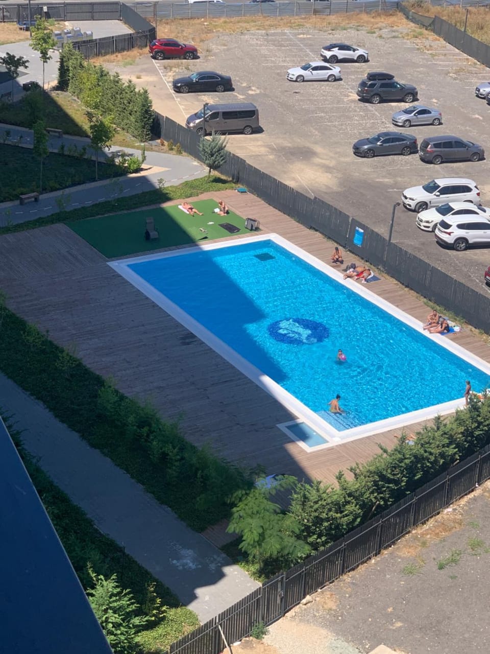 Swimming pool