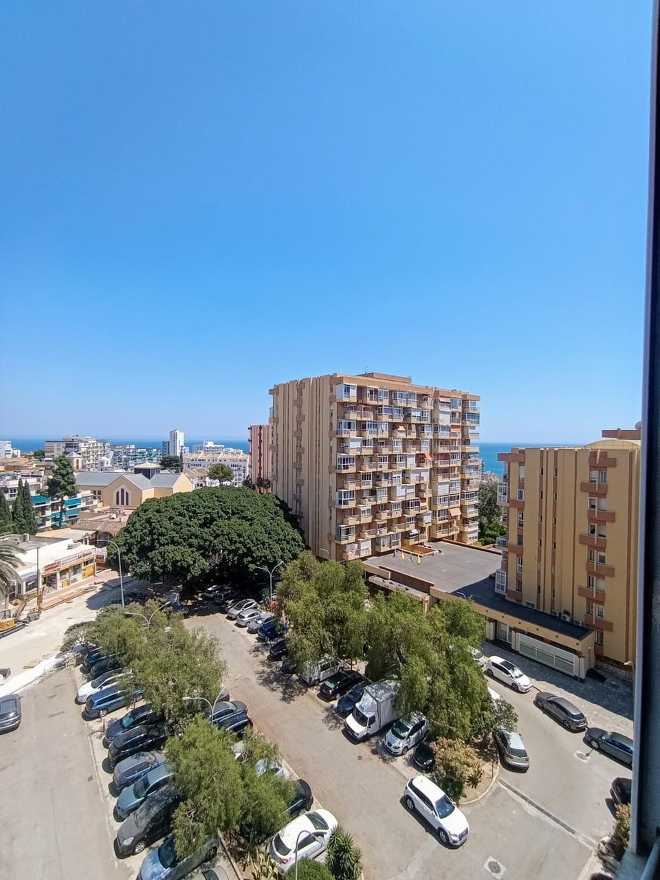 Neighbourhood, City view, Street view, Parking