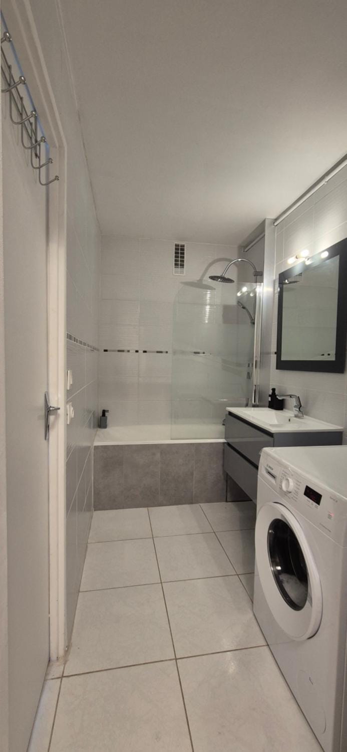 Shower, Bathroom, Bath, washing machine