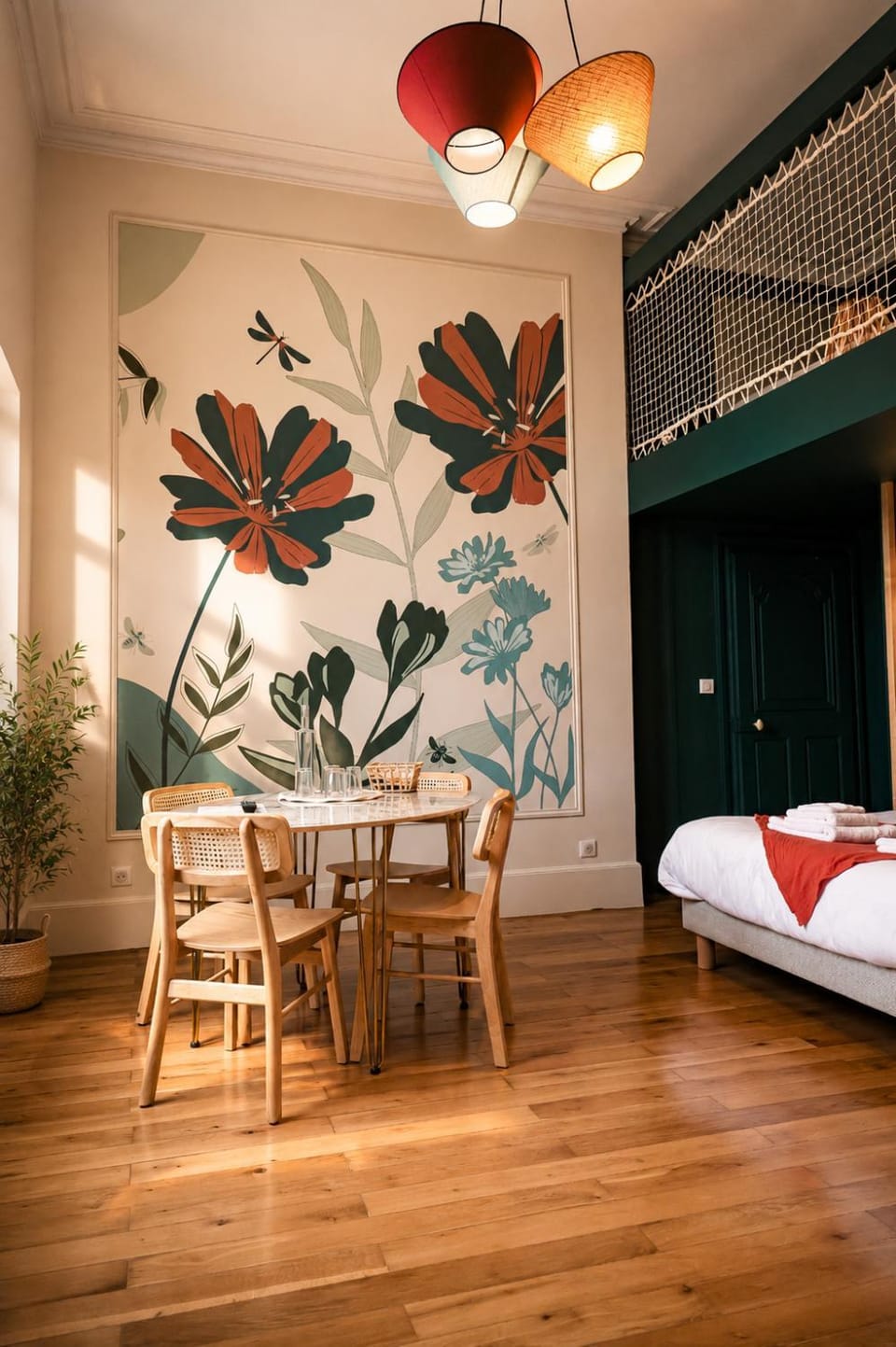 Bed, Bedroom, Meals