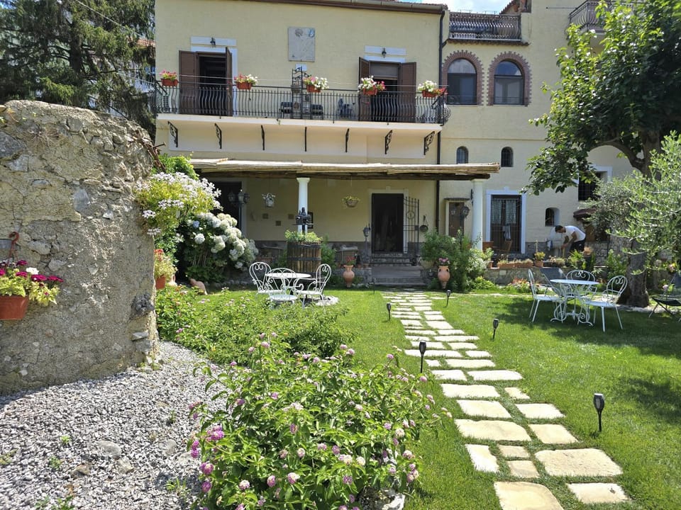 Property building, Garden view