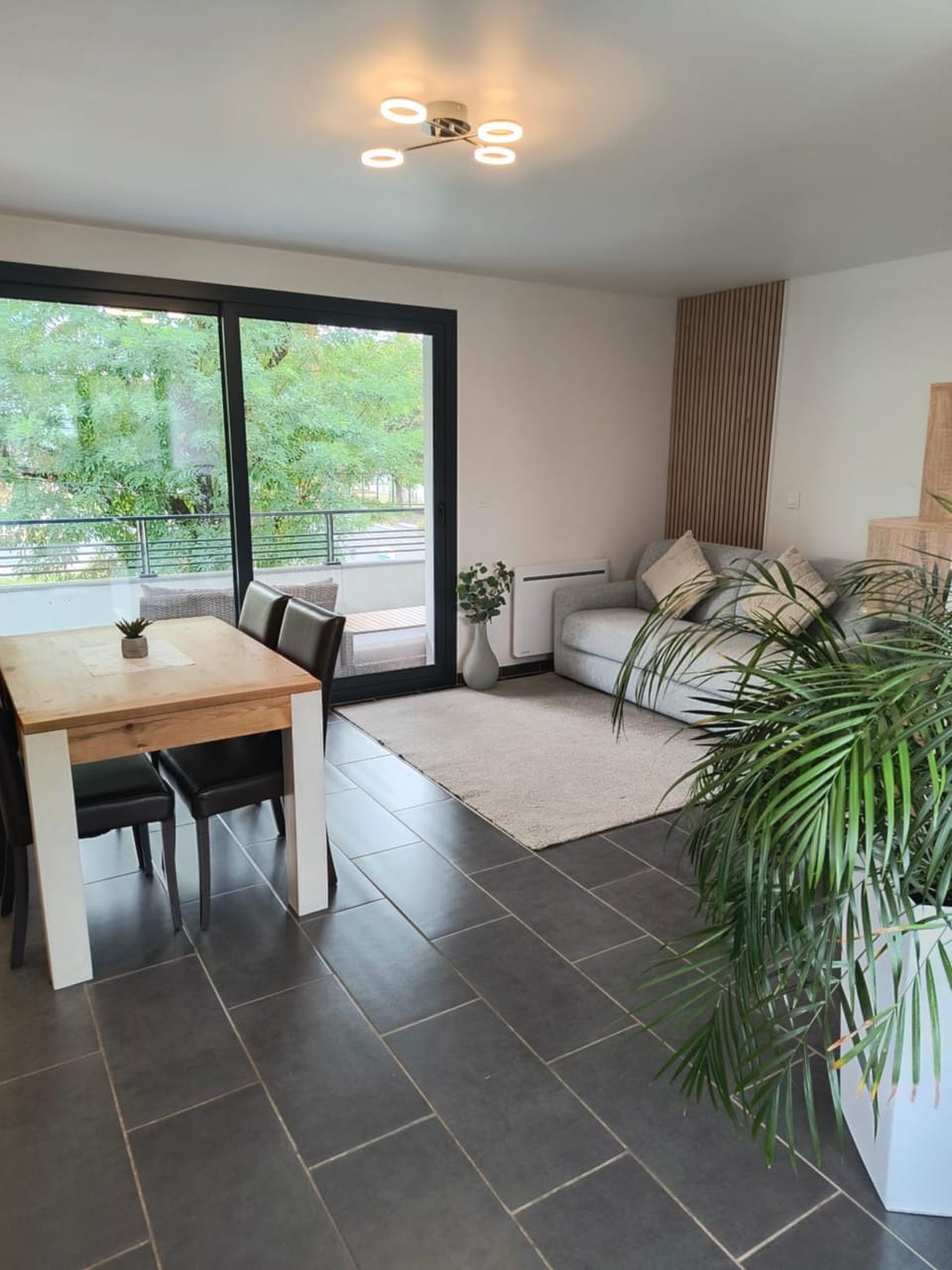 Entre lac et montagne Bed and Breakfast in Thonon-les-Bains