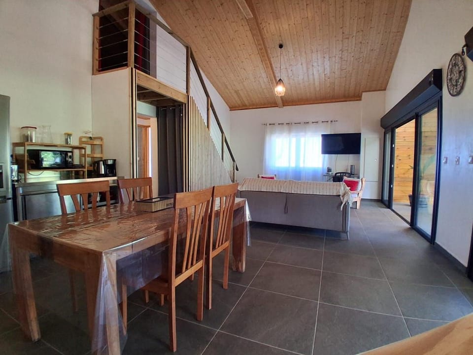 Villa spacieuse à Grand Coude avec accès PMR - FR-1-786-52 House in Réunion