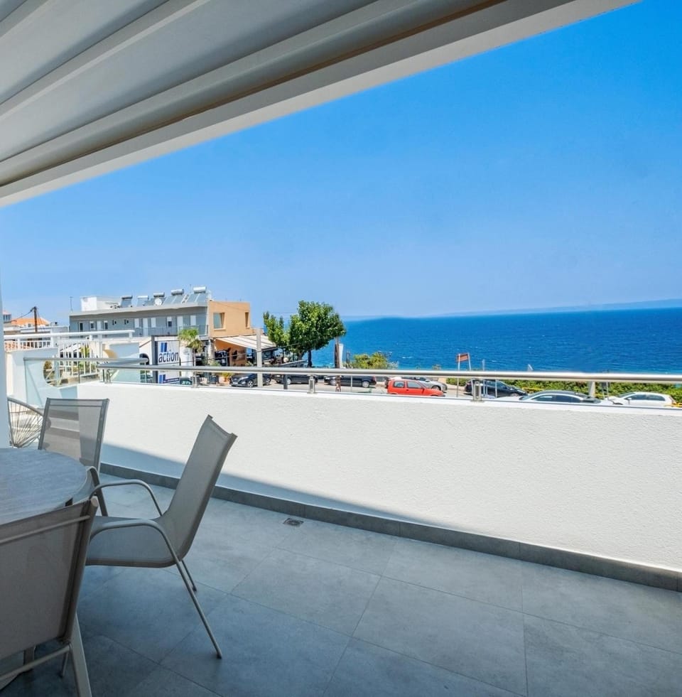 View (from property/room), Balcony/Terrace, Sea view