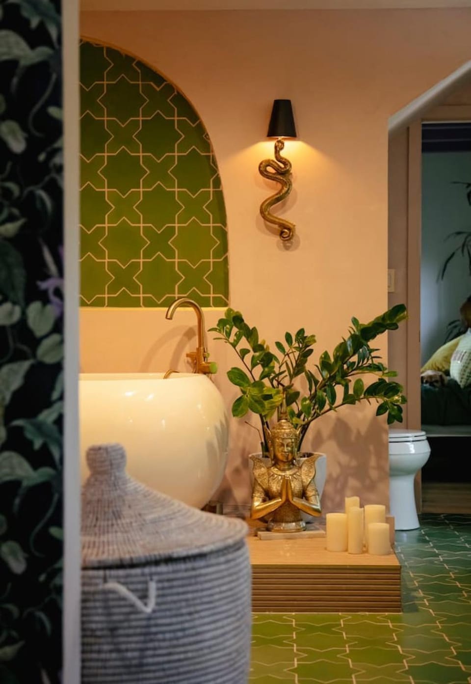 Casa Cleopatra Bold Design, Pool and Privacy House in Valley Village