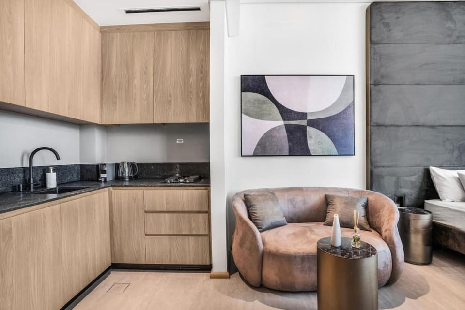 Brand New Luxury Studio in JVC Apartment in Dubai