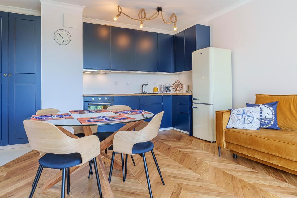 Kitchen or kitchenette, Living room, Dining area