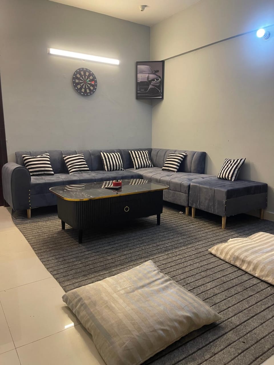 TV and multimedia, Living room, Seating area