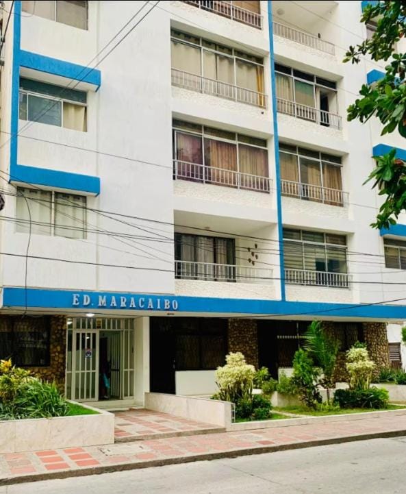 Arriendo apartamento en Santa Marta Rodadero Apartment in Magdalena, Colombia