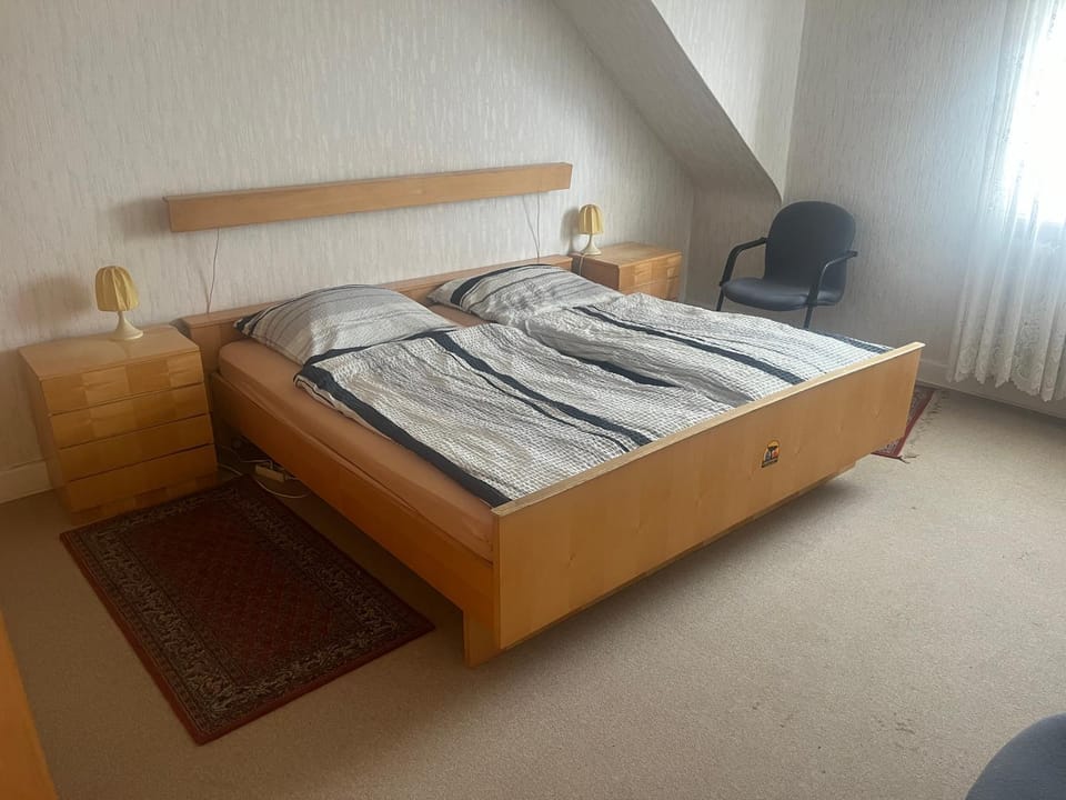 Bed, Bedroom