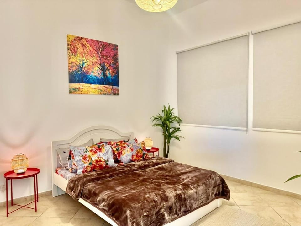 Regent House 1 Motor City Apartment in Dubai