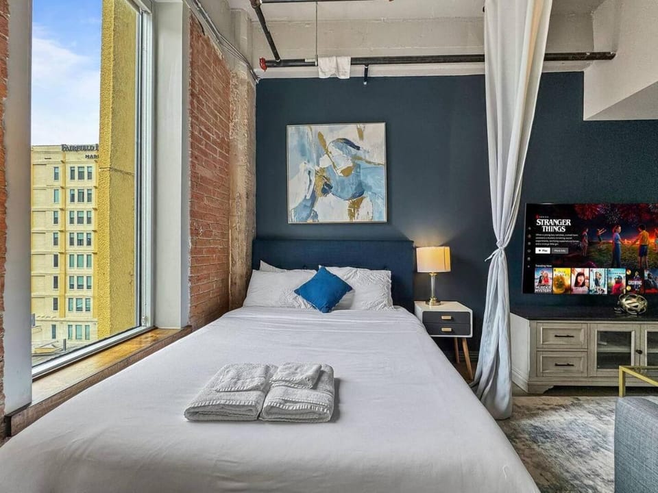 Comfy 605 3bd Sleeps 14 Free Parking Apartment in Dallas