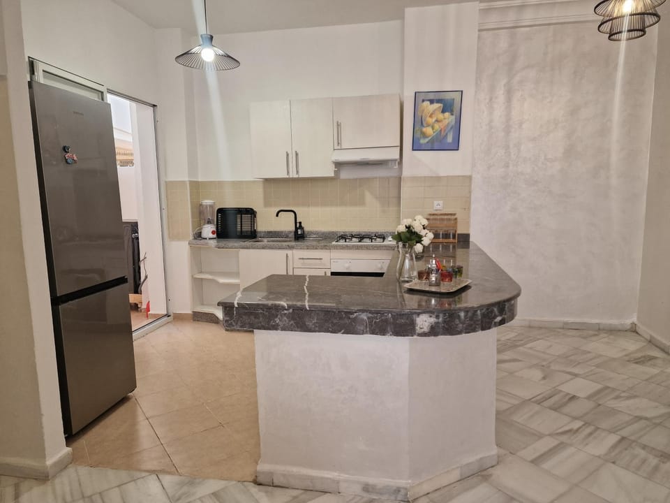 Appartement Cosy près de l'aéroport de Tanger et de la Plage Apartment in Tangier