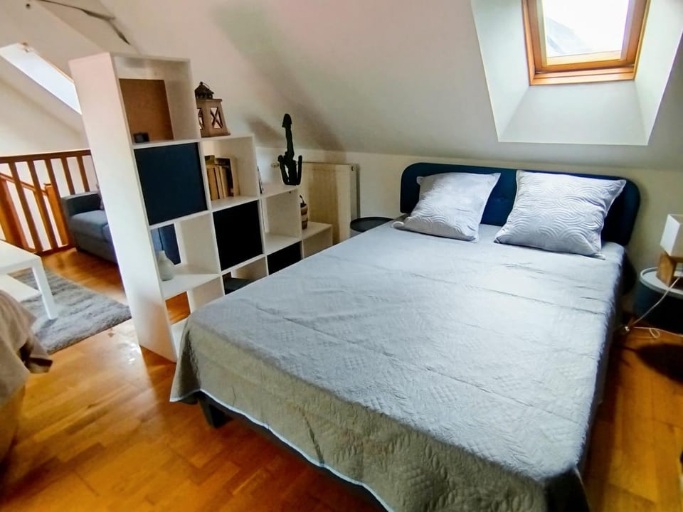 Logement Aubance dans charmante longère avec piscine en partage House in Pays de la Loire