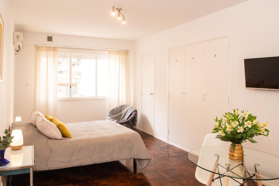Cálido y luminoso en zona Alto Palermo-Hospital Gutiérrez Apartment in Buenos Aires