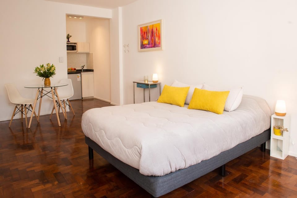 Cálido y luminoso en zona Alto Palermo-Hospital Gutiérrez Apartment in Buenos Aires