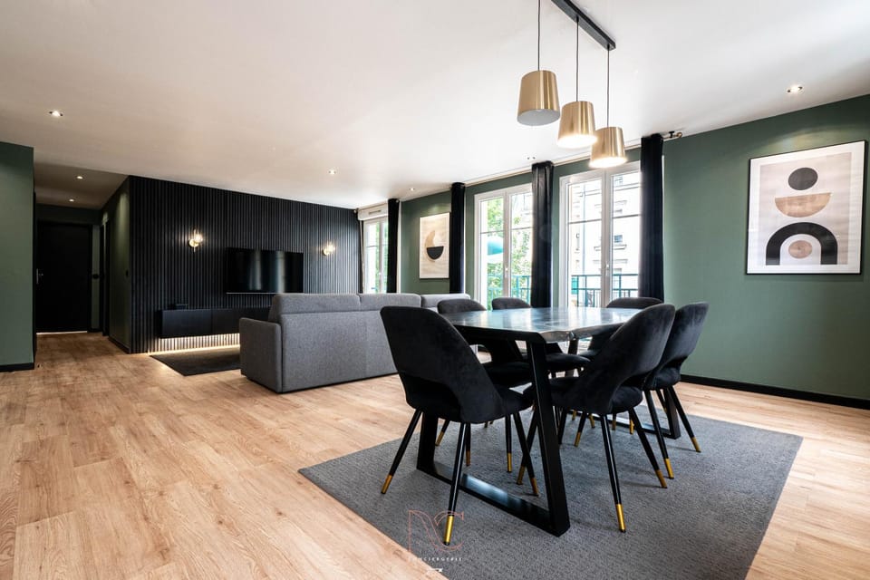 Property building, Living room