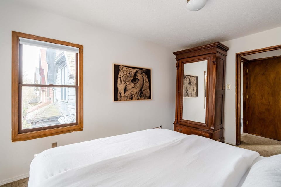 Preserved 1907 Classic 2BR - 92 WalkScore House in Portland