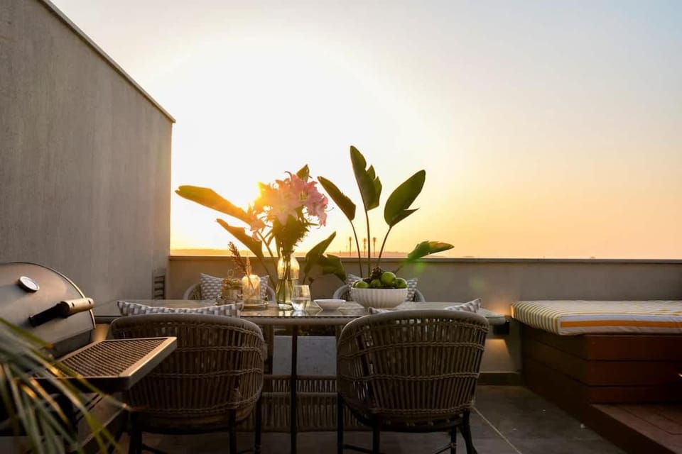 VELORA - Sodic Penthouse with jacuzzi & big terrace over New Cairo view Apartment in New Cairo City