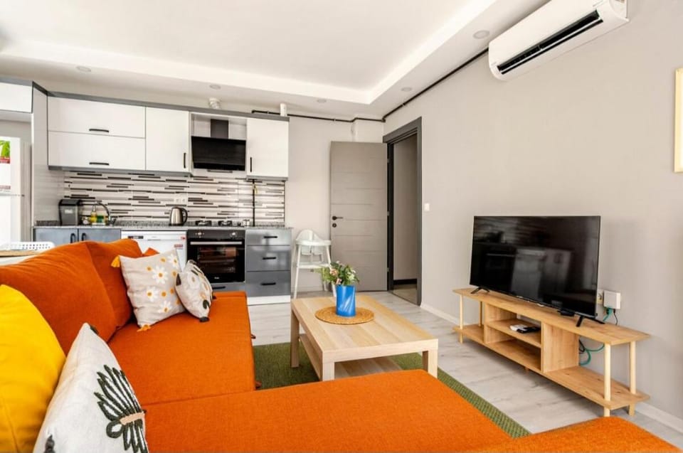 Old Town 5 Min 2Bed Room 1000 Mbps Wi-fi Apartment in Antalya