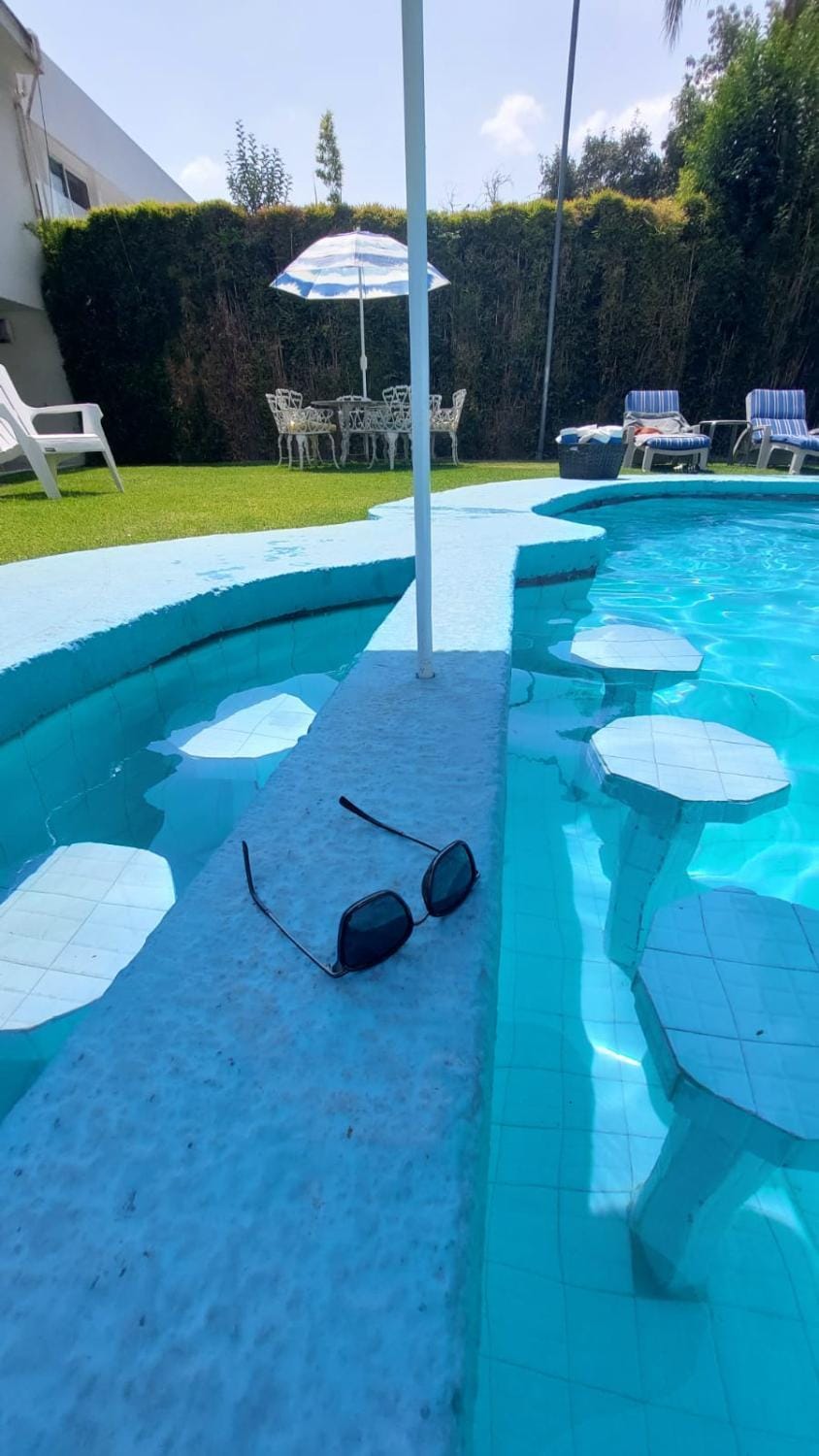 Swimming pool