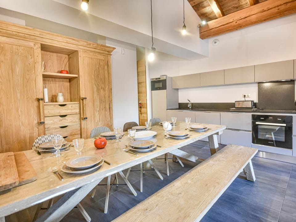 Chalet T4 aux Gets - 8 pers, Vue Panoramique - FR-1-685-90 Apartment in Les Gets