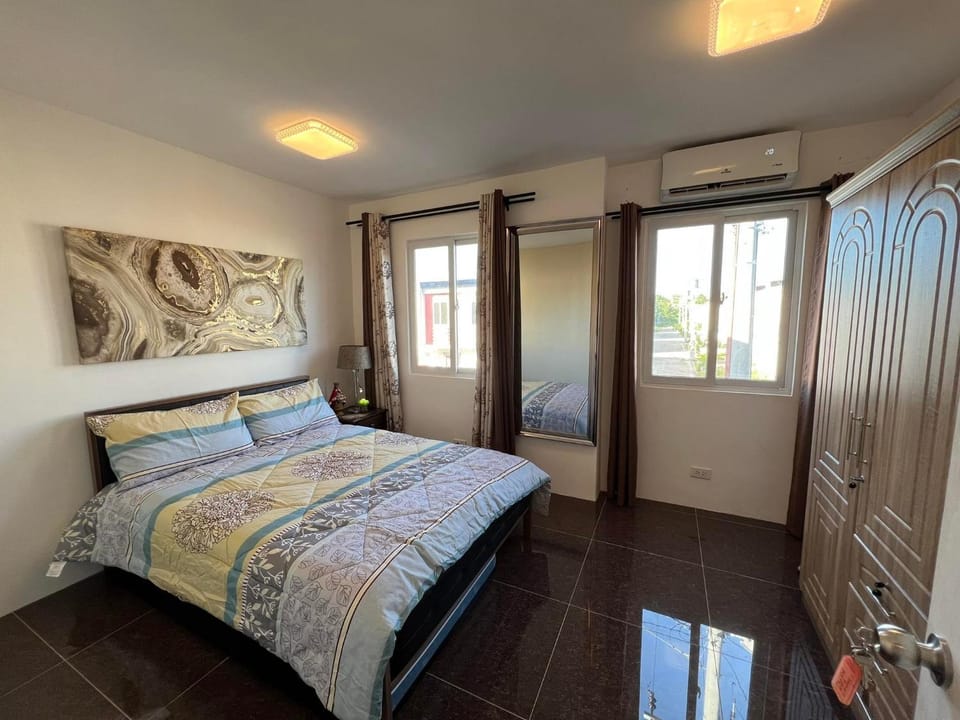 Bohol Home Vacation Rentals Apartment in Panglao