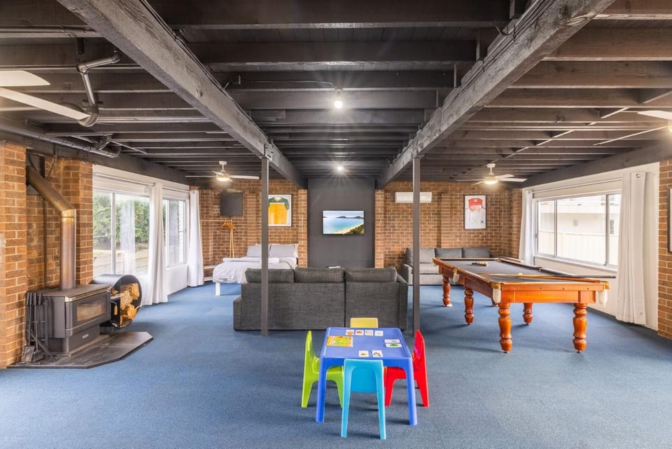 Game Room, TV and multimedia