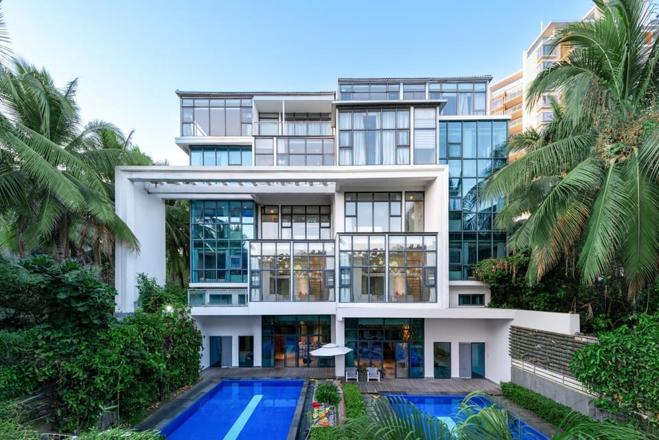Garden, Swimming pool