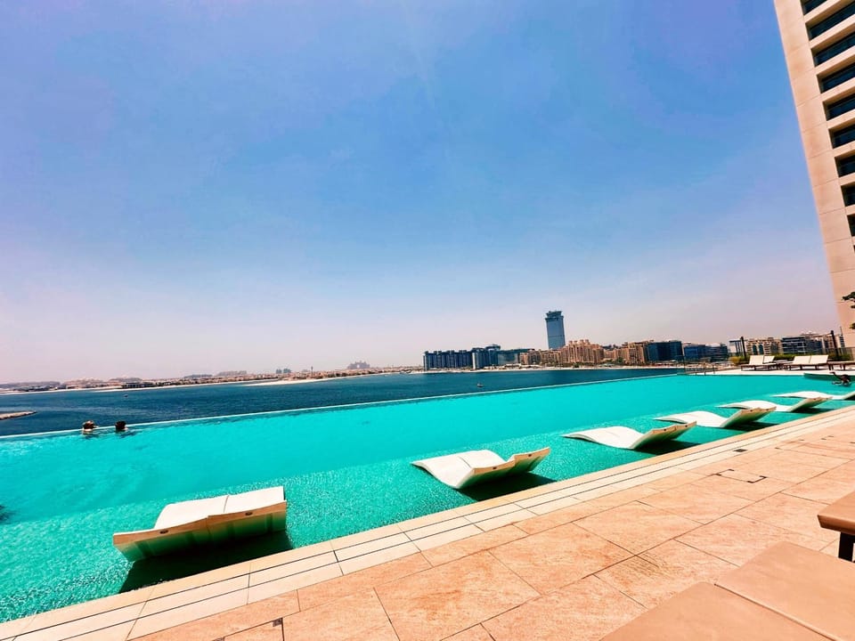 Beach Isle 1 Emaar Beachfront - Mint Stay Apartment in Dubai