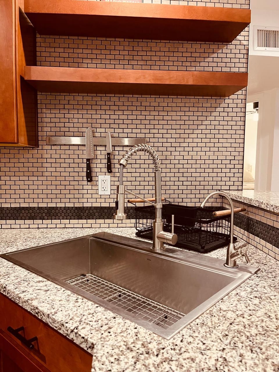 Peaceful 2-Br Retreat in the Heart of Kingman Apartment in Kingman