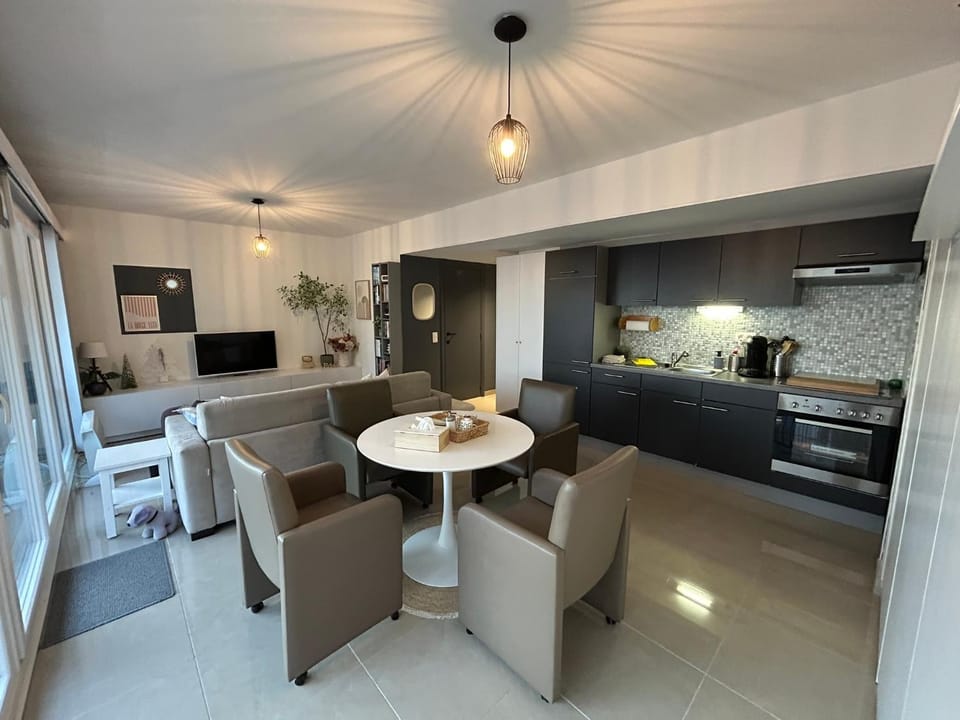 Studio Zilte Rust - Zeedijk Middelkerke Apartment in Hauts-de-France