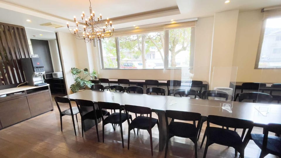 Lounge or bar