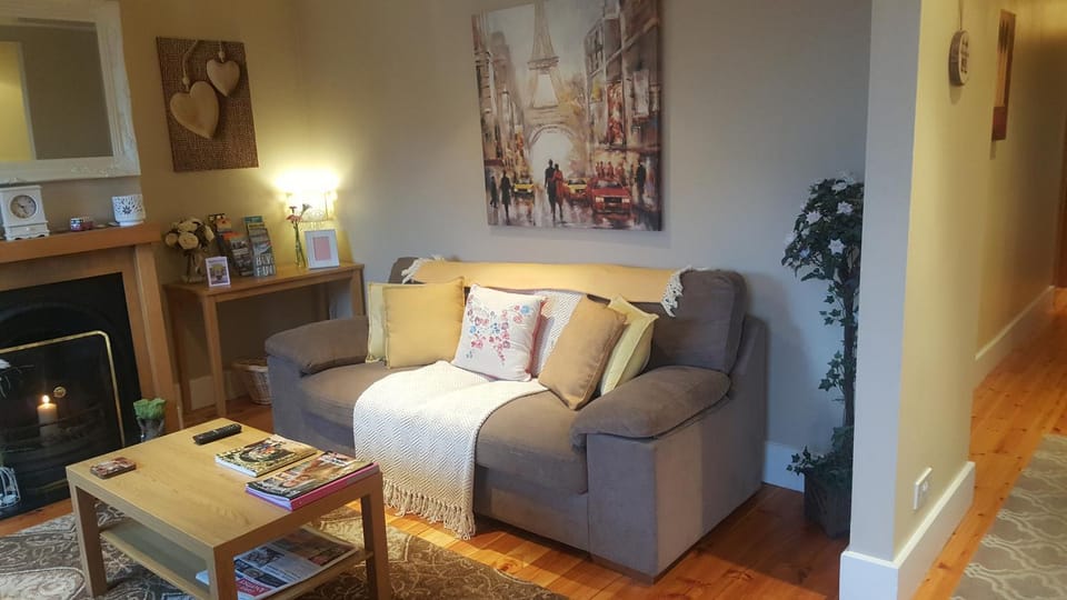 Galway City Stay with Parking House in Galway