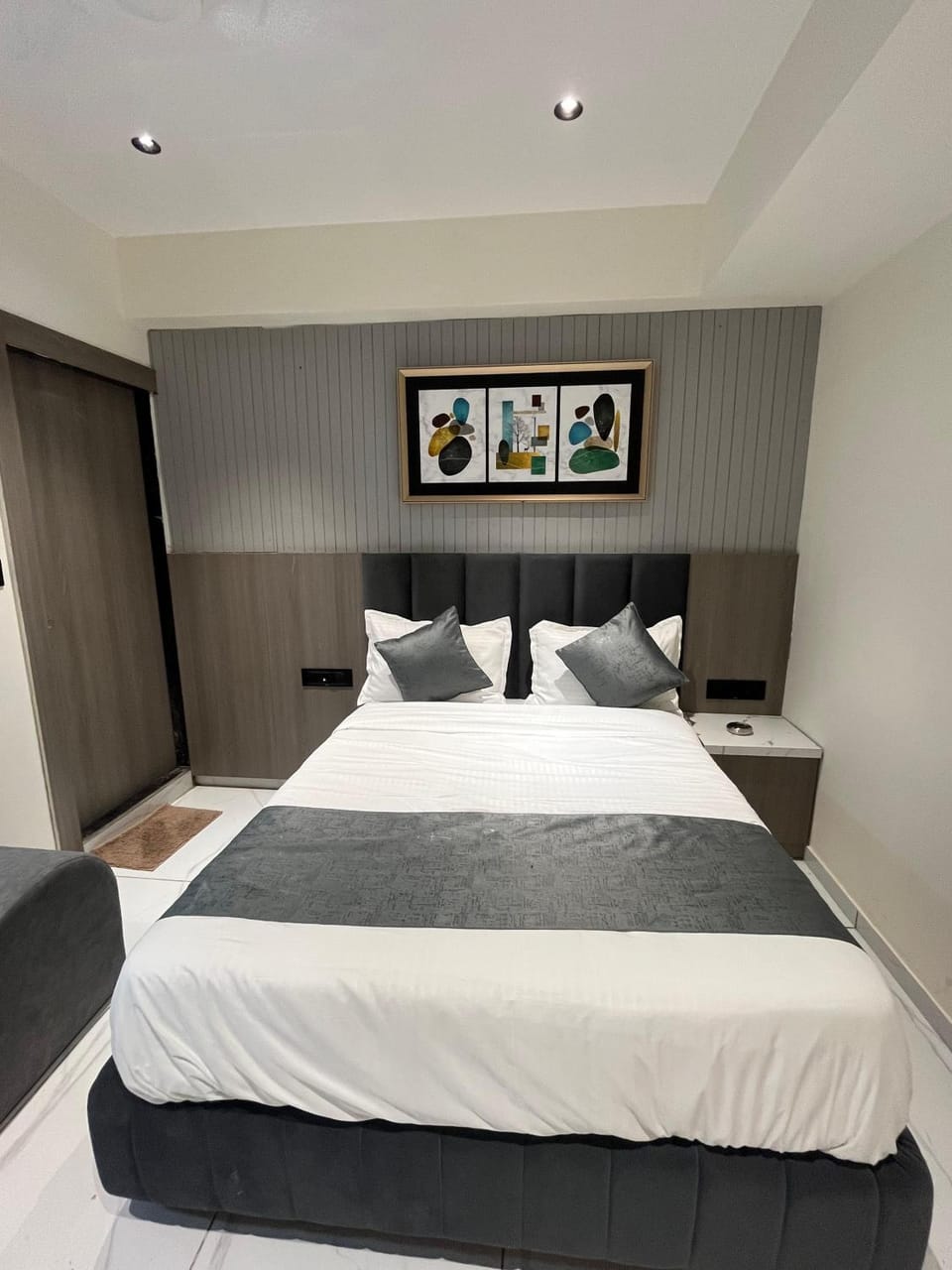 Hotel Palash Lake Hotel in Ahmedabad