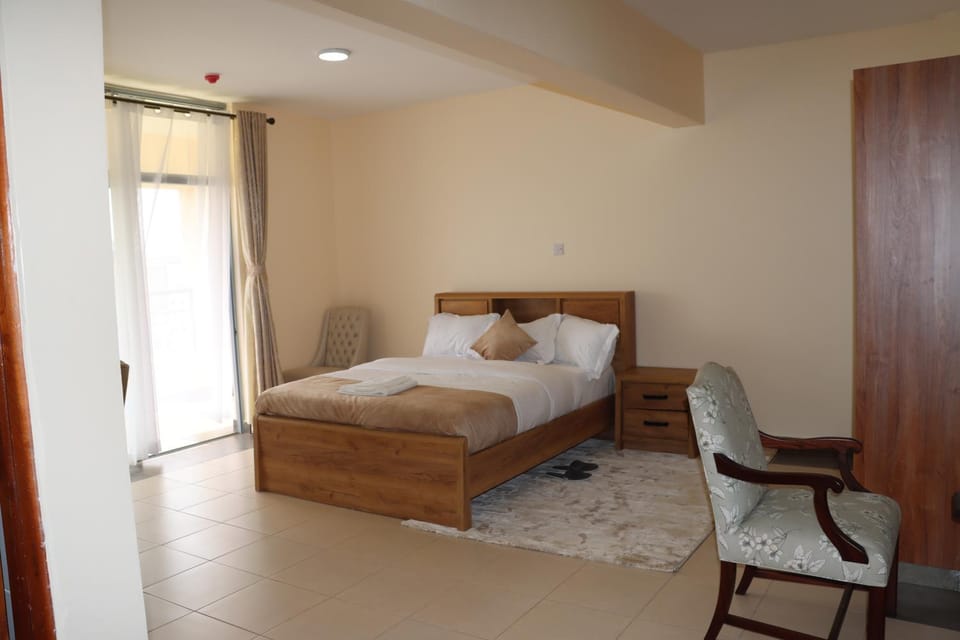 RCMRD Executive Suites, Premium Stay with Pool, Gym & Gardens, Nairobi Apartment in Nairobi County