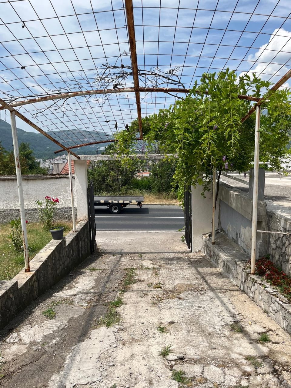 Neighbourhood
