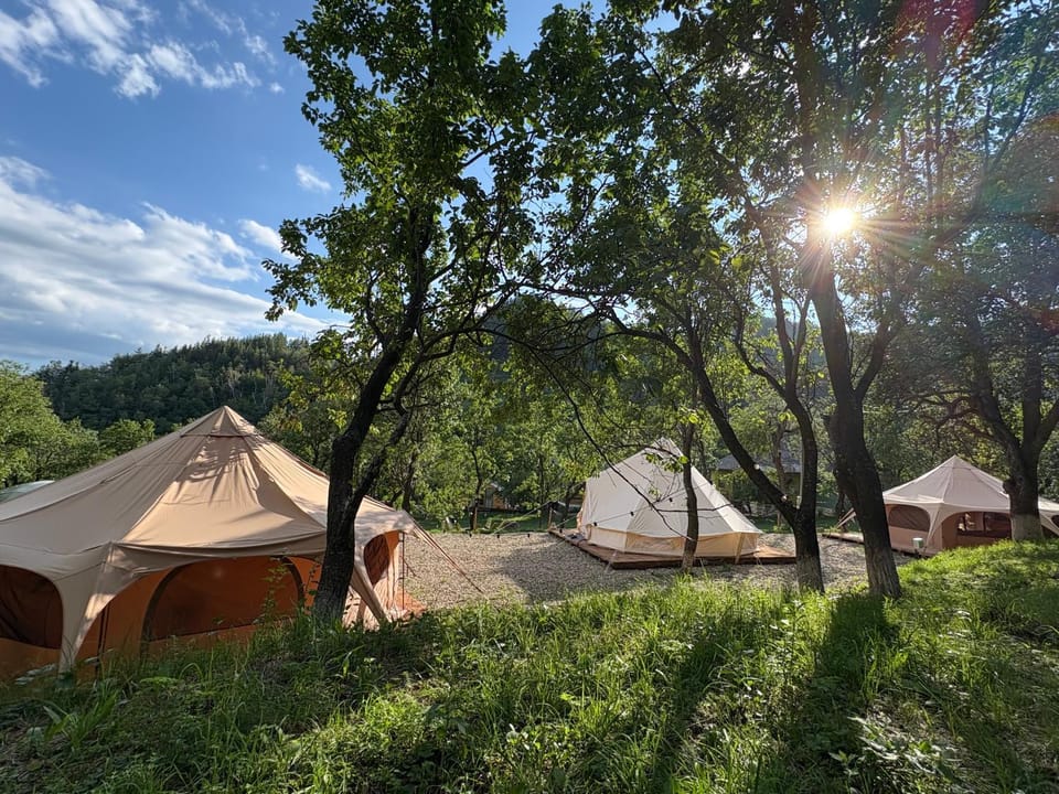 Alunis GLAMPING Luxury tent in Prahova, Romania
